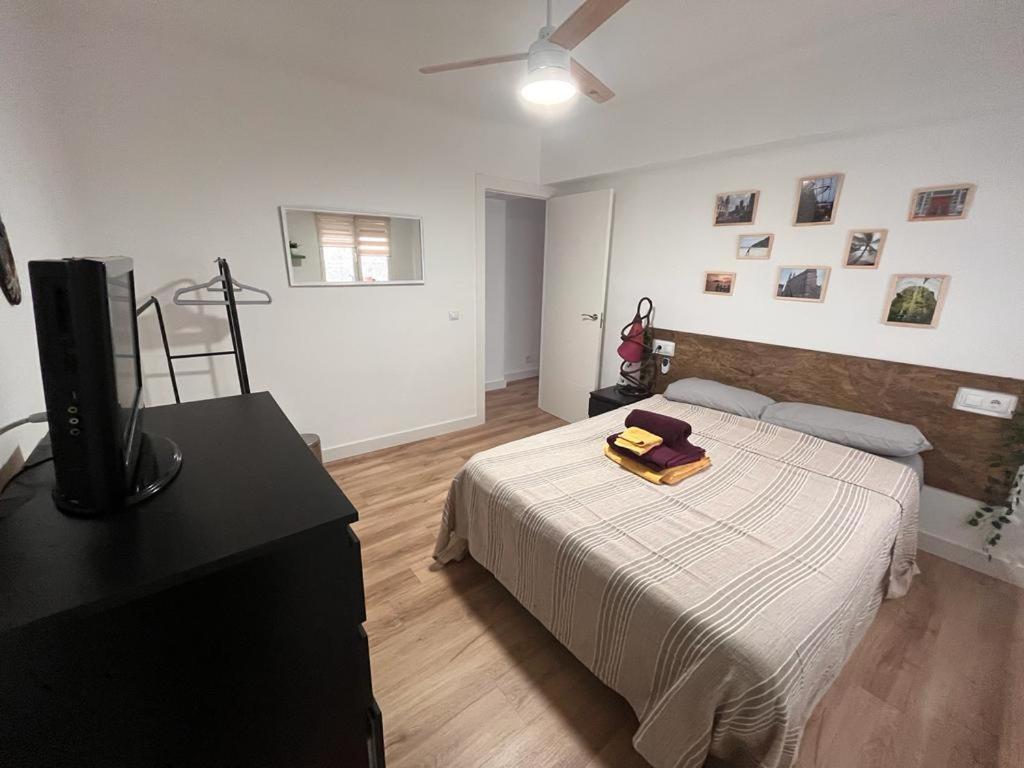 Appartamento Piso Agradable Cerca De La Playa Almería Esterno foto